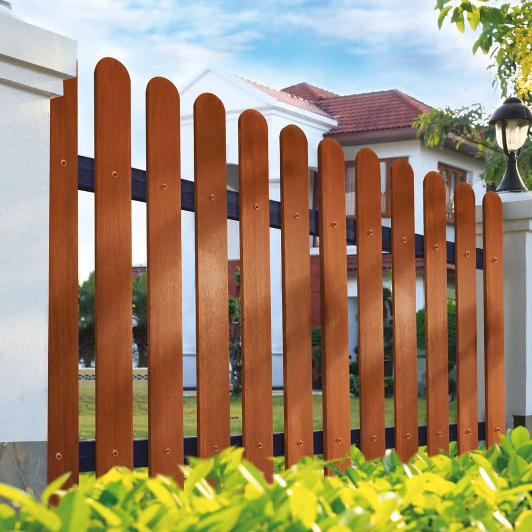 4. CONWOOD-FENCE-BOTANY Conwood Fence Botany